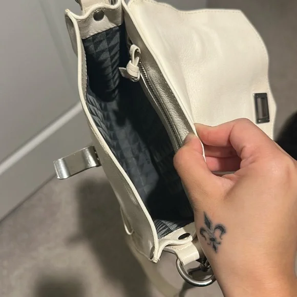 Proenza Schouler Cream Crossbody Bag - Picture 15 of 15